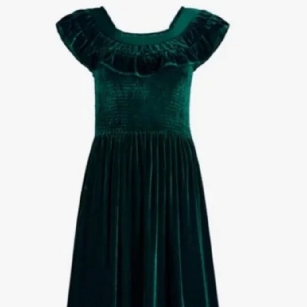 Hill House Home Nap dress green velvet size small